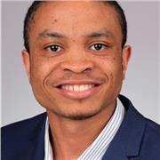 Ich helfe gern bei Fragen und Aufgaben und vermittele gern mein Wissen